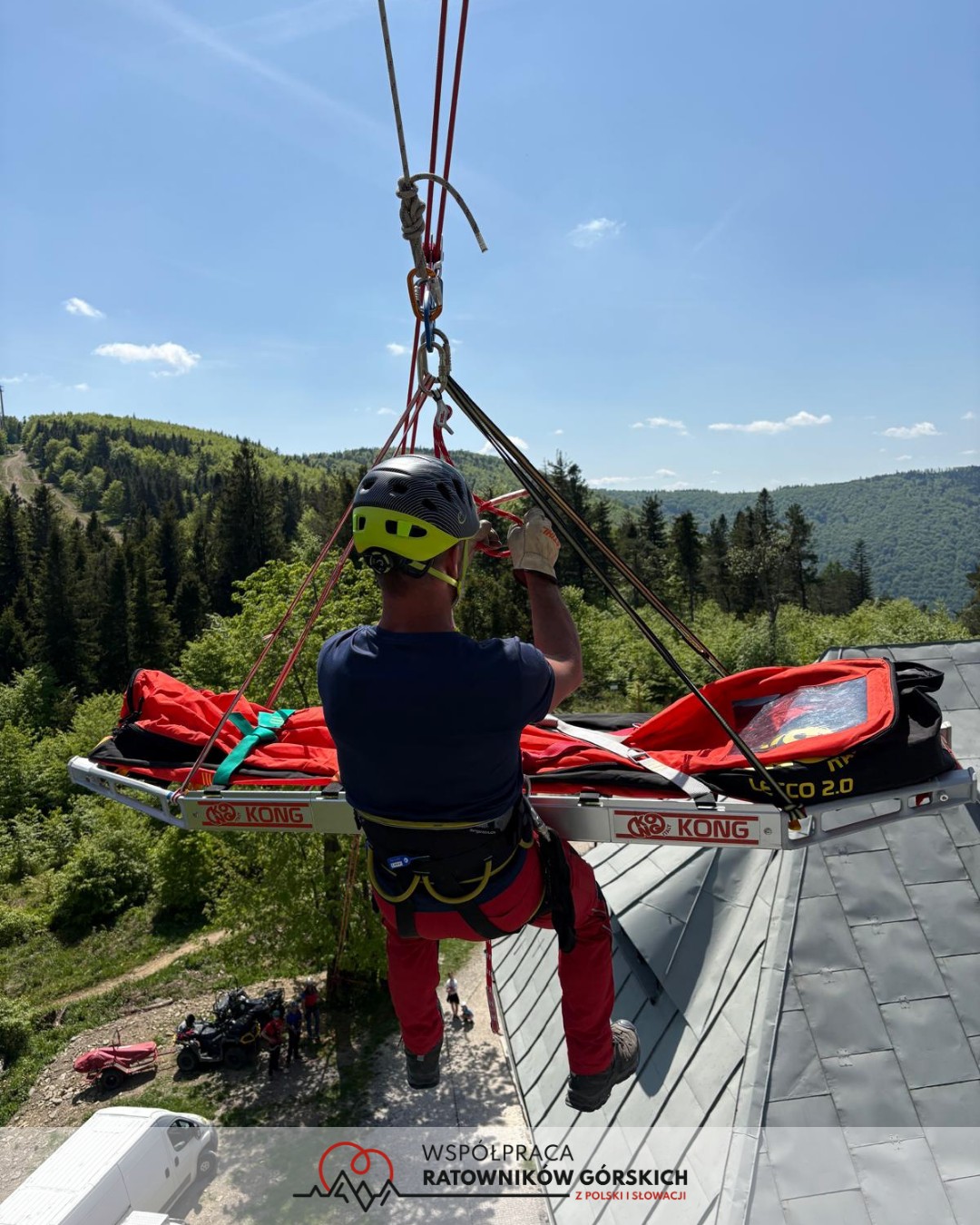 Záchranári z Poľska a Slovenska sa spoločne školili v Beskydoch
